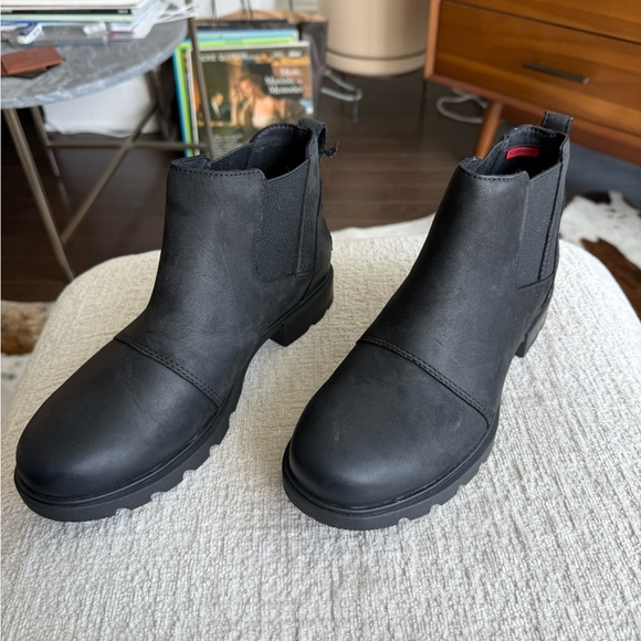 Sorel Black Emilie III Chelsea Waterproof Ankle Boots - Picture 4 of 8
